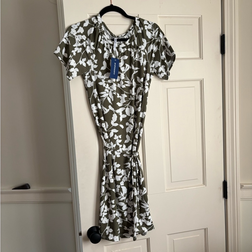 Knee length green dress